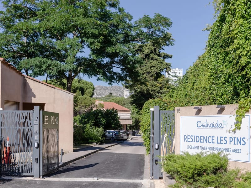Residence Autonomie Du Chatelier - EHPAD in MARSEILLE, Provence-Alpes-Côte d'Azur photo 1
