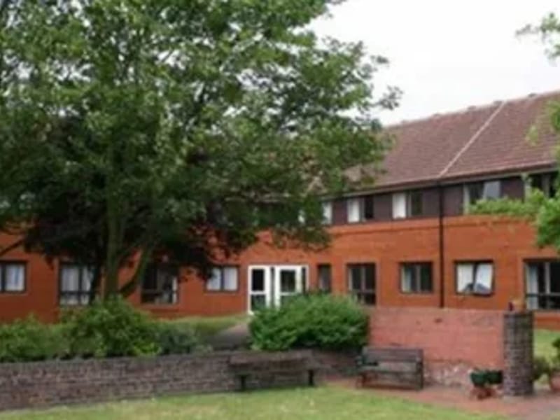 Arch Hill Court - Assisted Living in Kidderminster, England photo 2