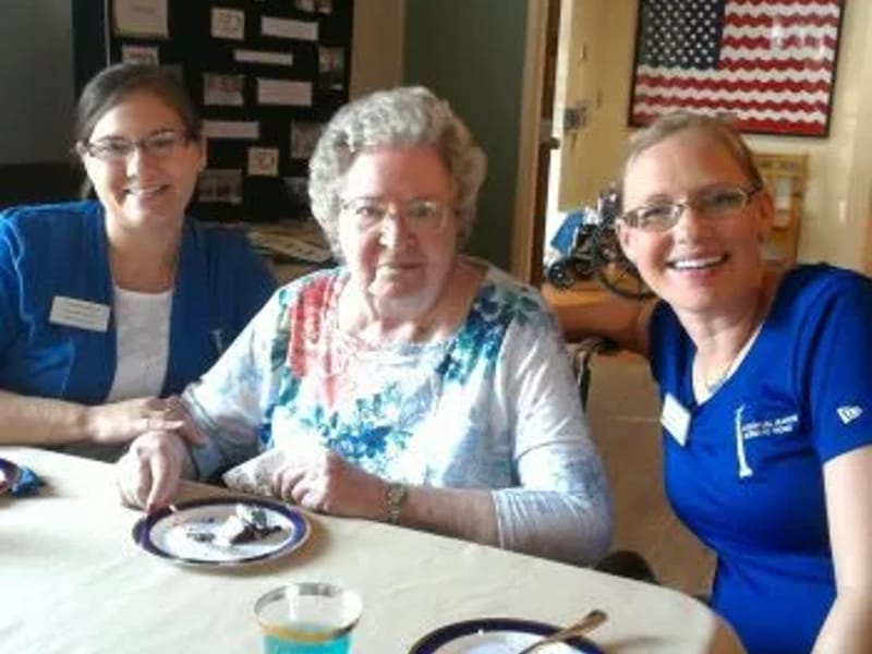Colonial Manor Nursing Home - Nursing Home in Lakefield, MN photo 3