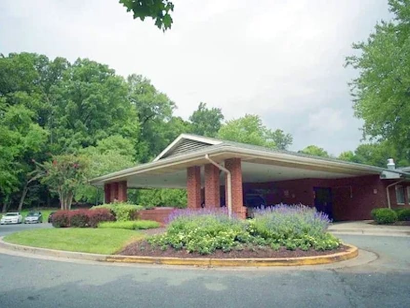 Fairland Center - Nursing Home in Silver Spring, MD photo 2
