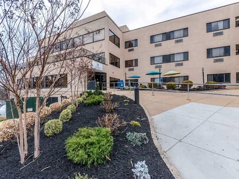 George Washington Health & Rehabilitation - Nursing Home in Alexandria, VA photo 1