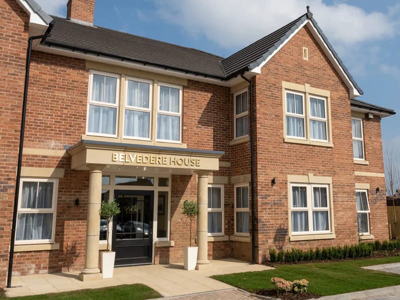 Brookholme Care Home - Nursing Home in Chesterfield, England photo 3