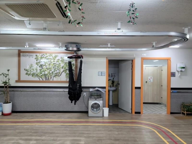 경남효사랑주간보호센터 - 방문요양 in 양산시, 경상남도 photo 3
