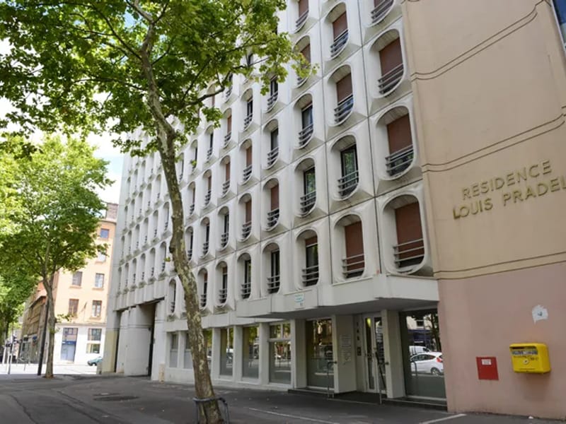 RESIDENCE LOUIS PRADEL - Maison de Retraite in LYON, Auvergne-Rhône-Alpes photo 1