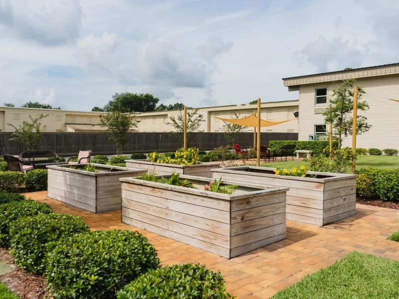 Vintage Care Senior Housing - Assisted Living in Palatka, FL photo 2