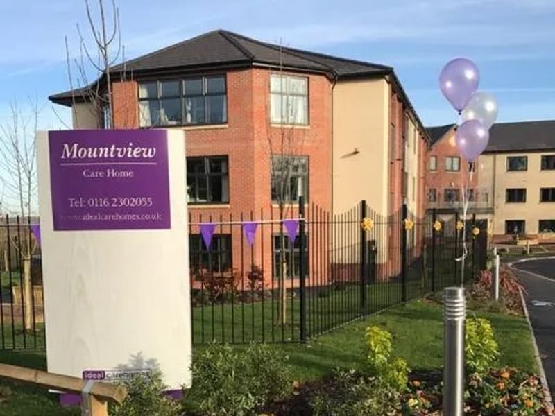 Mountview Care Home in Leicester, England photo 3