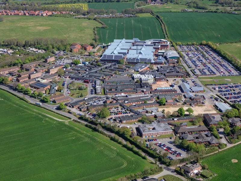 Salisbury District Hospital in Salisbury, England photo 2