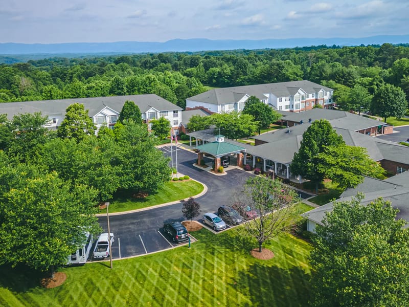 Ridge Crest Retirement - Assisted Living in Mt. Airy, NC photo 3