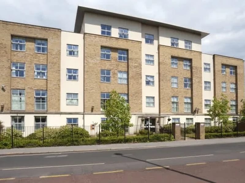 Albany Lodge - Assisted Living in Croydon, England photo 1