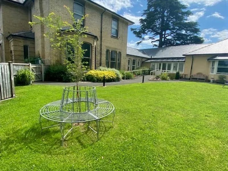 Ashfield House Residential Home - Assisted Living in Leominster, England photo 3