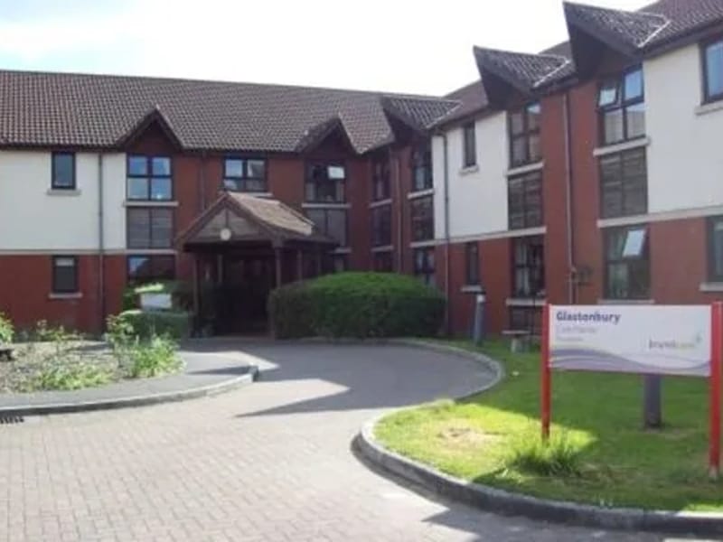 Glastonbury Care Home - Nursing Home in Glastonbury, England photo 2