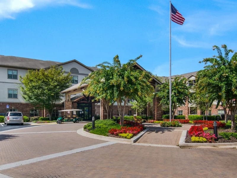 Arbor Terrace Peachtree City - Assisted Living in Peachtree City, GA photo 3