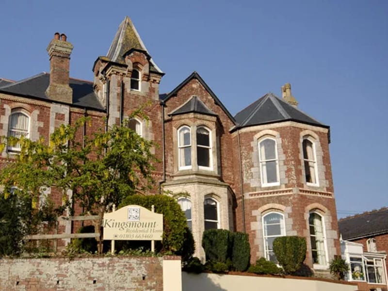 Kingsmount Residential Home - Assisted Living in Paignton, England photo 2