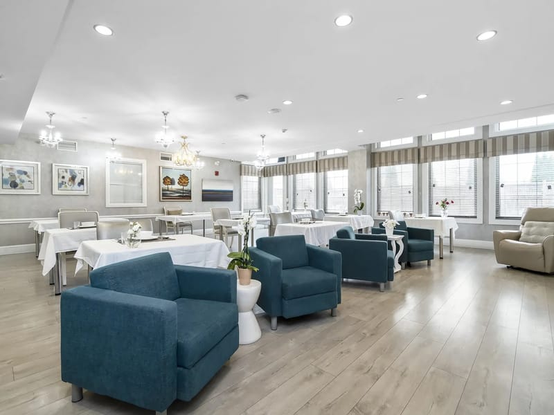 Sagecare (Fernhill Court) - Assisted Living in Eastleigh, England photo 1