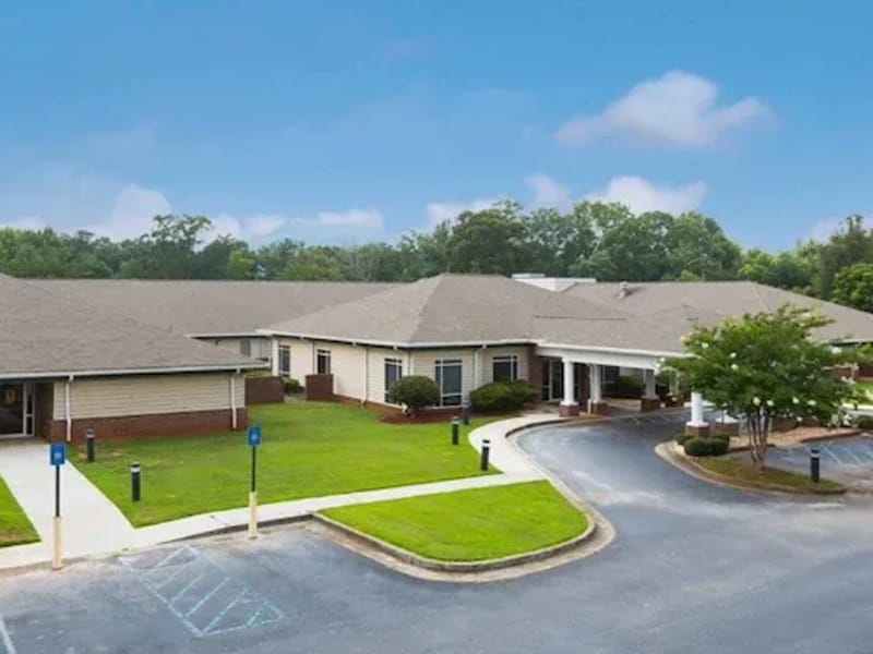 Roselane Health Center by Harborview - Nursing Home in Marietta, GA photo 2