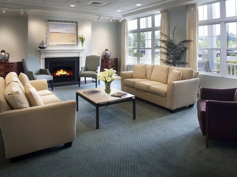 Allerton House At Proprietors Green - Assisted Living in Marshfield, MA photo 3