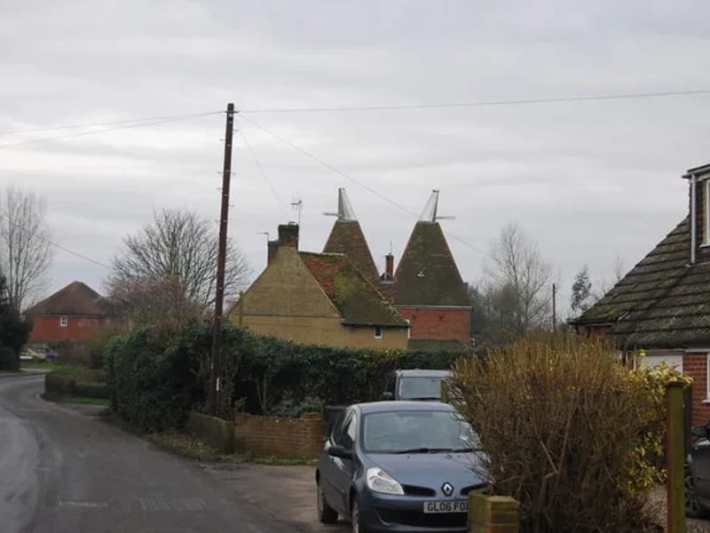 Lucketts Farm - Assisted Living in Canterbury, England photo 2