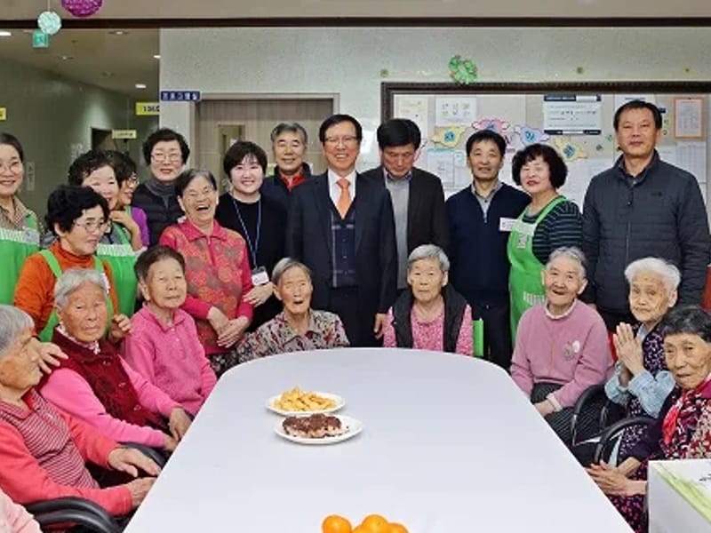 녹동한사랑재가노인복지센터 - 주간보호 in 고흥군, 전라남도 photo 2