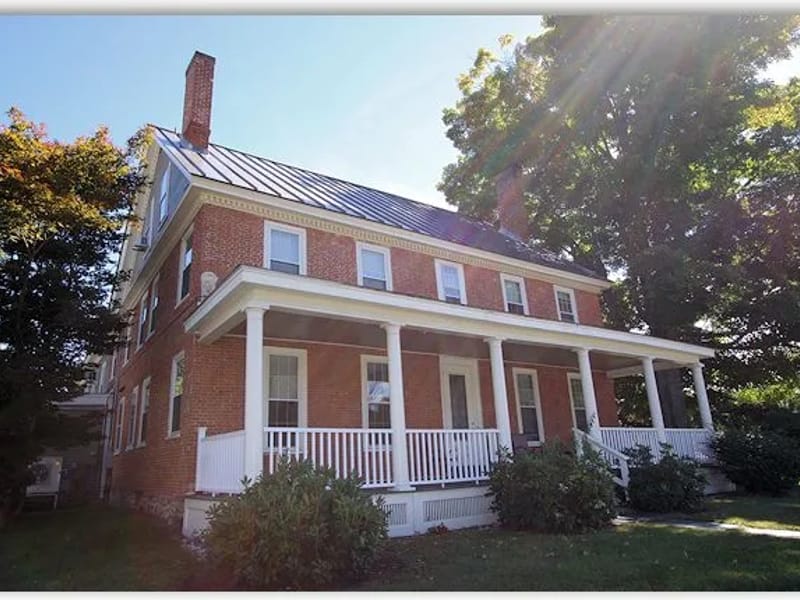 Ascutney House - Assisted Living in Ascutney, VT photo 3