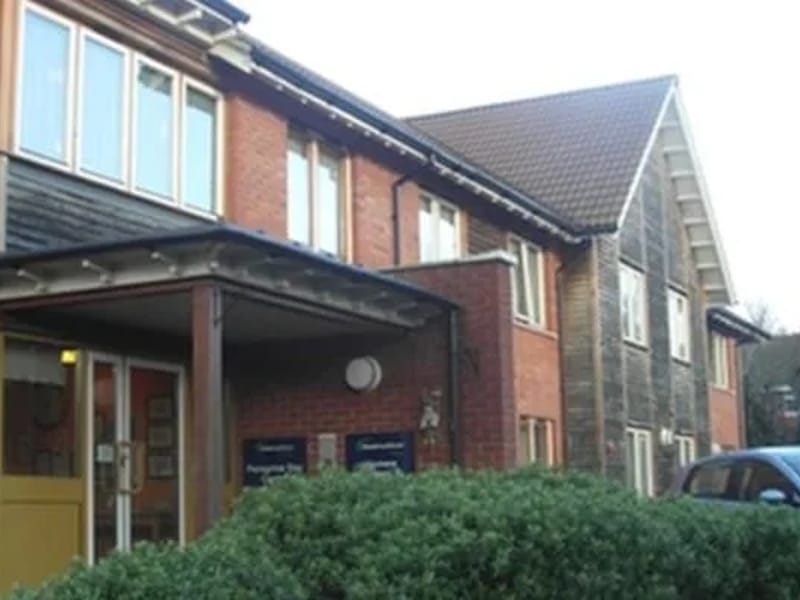 Warmere Court - Assisted Living in Arundel, England photo 2