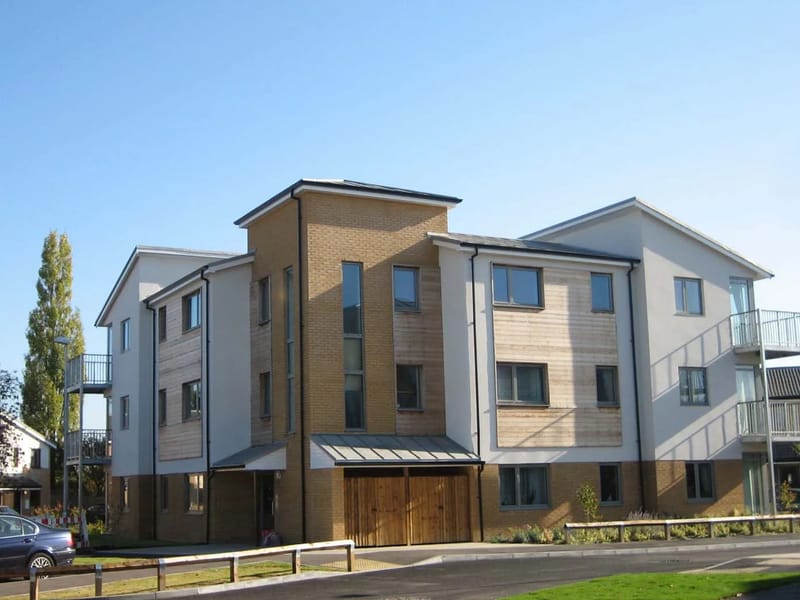 17 Walsworth Road - Assisted Living in Hitchin, England photo 2
