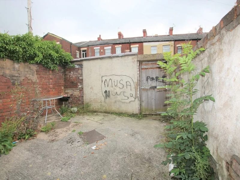 Pritchard Street in Blackburn, England photo 2