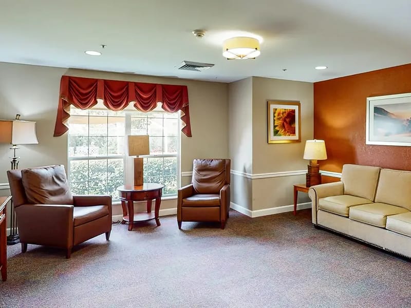 Arden Courts (Lely Palms) - Assisted Living in Naples, FL photo 3