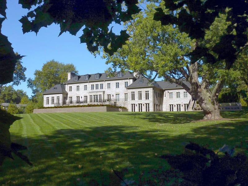 Chateau Of Bloomfield - Assisted Living in Bloomfield Hills, MI photo 1