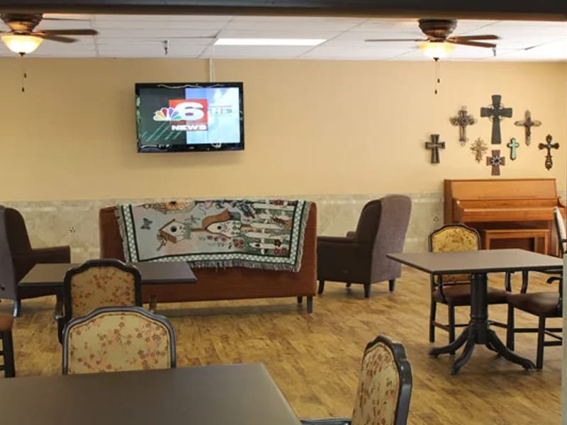 Carries Assisted Living Center — Assisted Living, Carthage, TX · photo 2