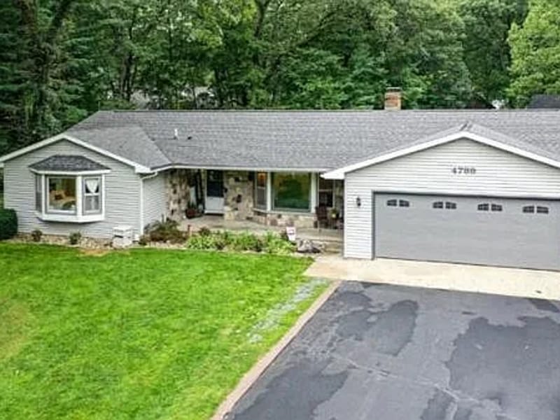 Chalet Home - Assisted Living in Wyoming, MI photo 3