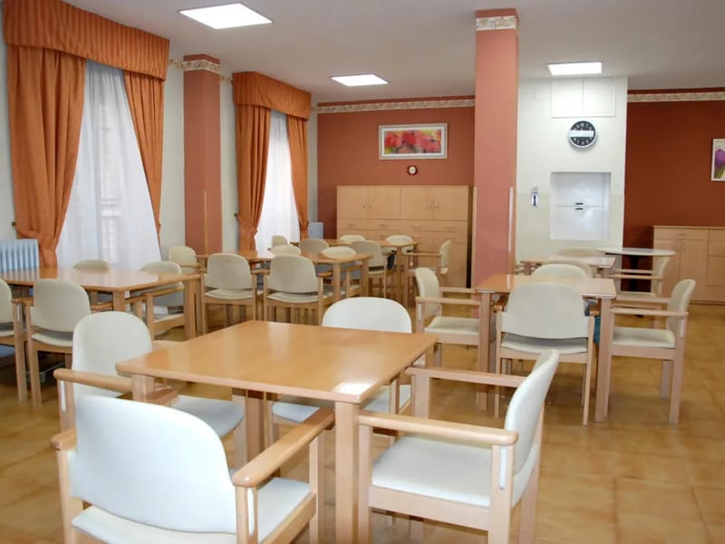 Residencia Ozanam San Antonio De Padua - Hogar de Ancianos in Zaragoza, Aragón photo 3