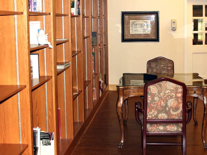 Ollie Steele Burden Manor — Nursing Home, Baton Rouge, LA · photo 3