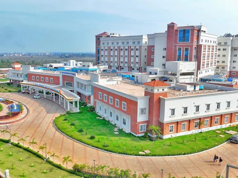 Bagchi Sri Shankara Cancer Centre and Research Institute (BSSCCRI) - वृद्धाश्रम in Bhubaneswar, Odisha photo 1