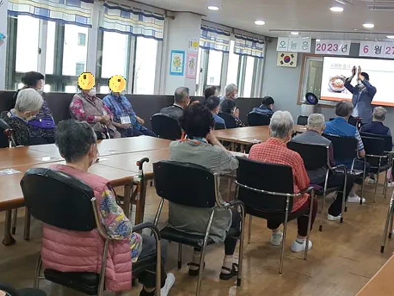 100세데이케어센터(한국복지협동조합) in 관악구, 서울특별시 photo 3