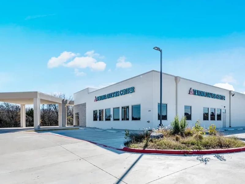 Bayshore Dialysis Center - Dialysis in Pasadena, TX photo 2