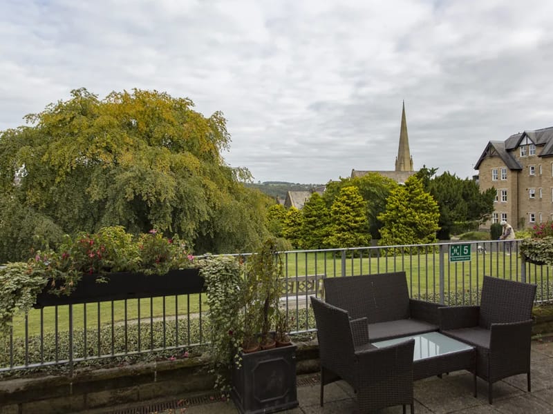 Abbeyfield Grove House - DCA - Assisted Living in Ilkley, England photo 2
