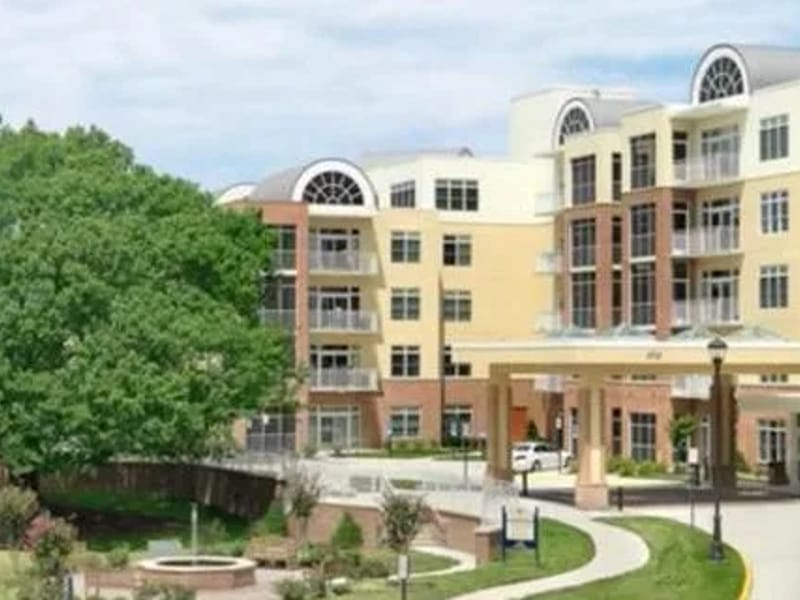 Arleigh Burke Pavilion - Assisted Living in Mc Lean, VA photo 1