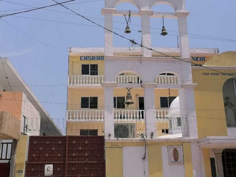 CASA HOGAR SAN RAFAEL GUIZAR Y VALENCIA - Hogar de Ancianos in Veracruz, Veracruz photo 1