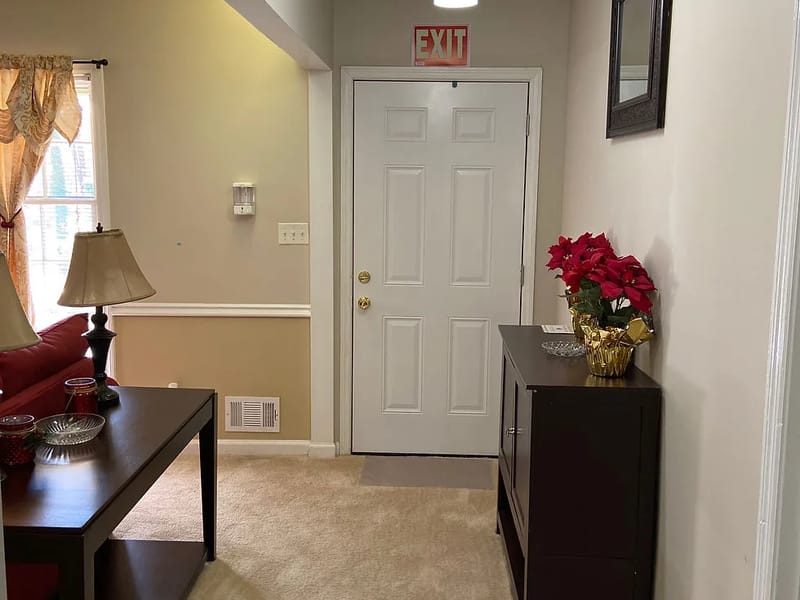 Southern Comfort Senior Living - Assisted Living in Marietta, GA photo 5