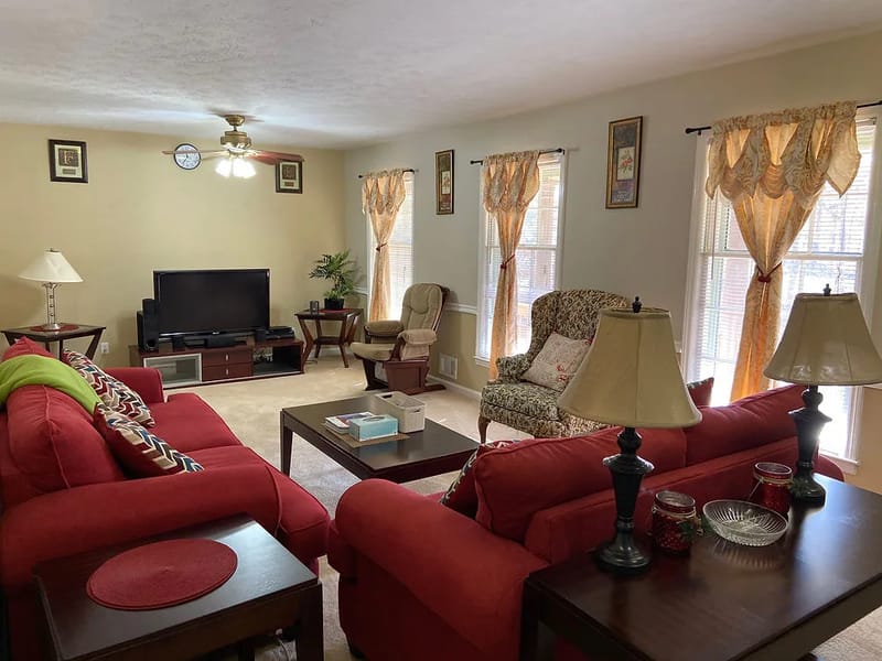 Southern Comfort Senior Living - Assisted Living in Marietta, GA photo 4