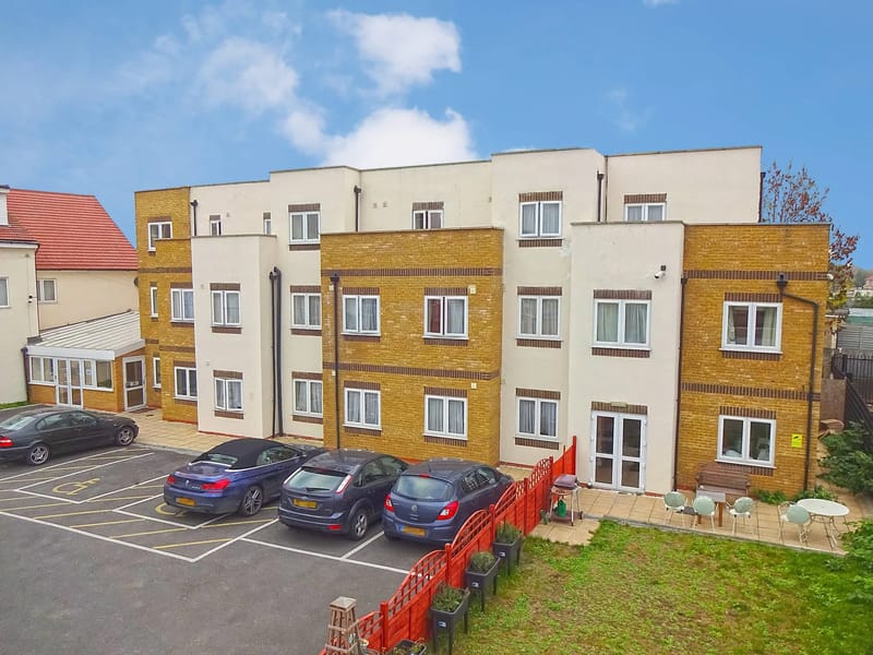 Pranam Care Centre - Nursing Home in Southall, England photo 2