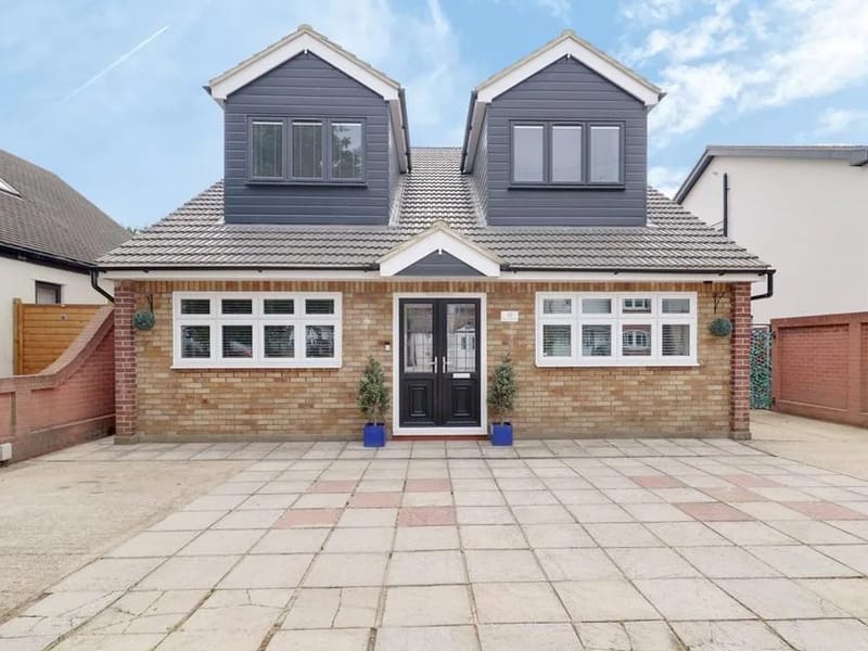 6 Celtic Farm Road - In-Home Care in Rainham, England photo 2