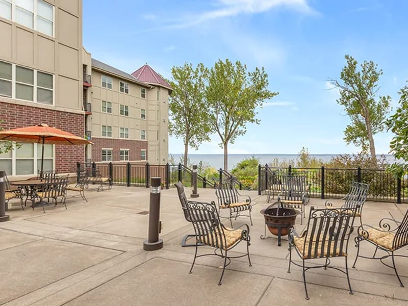 Ecumen Lakeshore - Nursing Home in Duluth, MN photo 2