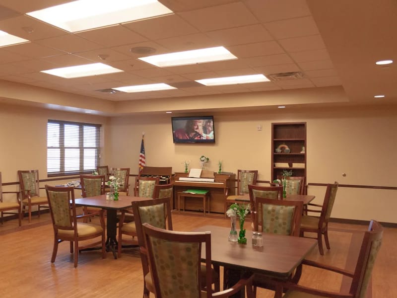 Pleasant Acres Care Center - Nursing Home in Hull, IA photo 3