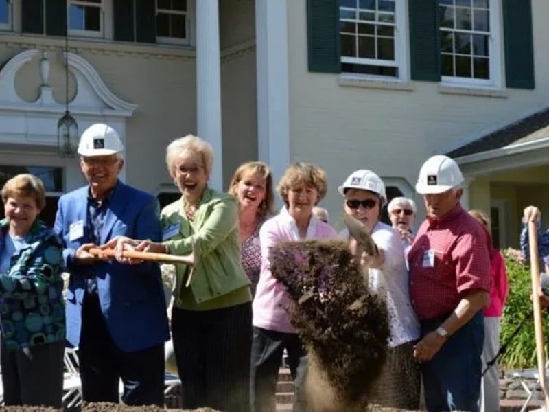 Celia'S House In Holmes Park - Assisted Living in Medford, OR photo 2