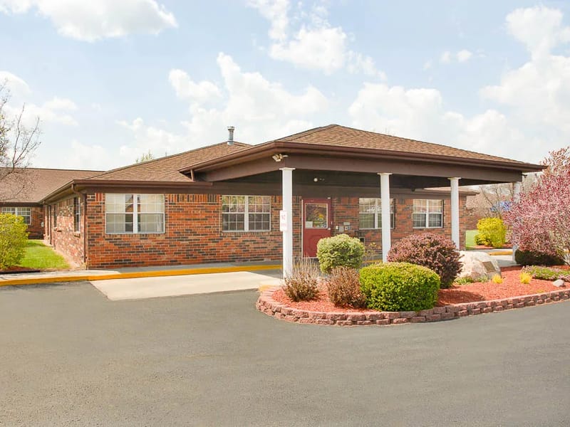 Life Care Center of Lagrange - Nursing Home in Lagrange, IN photo 3
