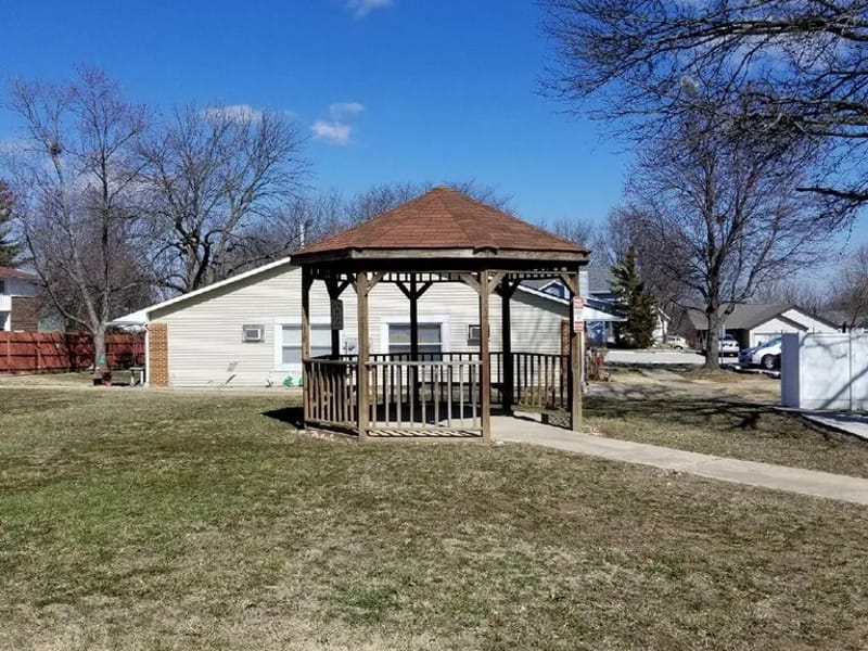 Bristol Manor Of Wentzville - Assisted Living in Wentzville, MO photo 2