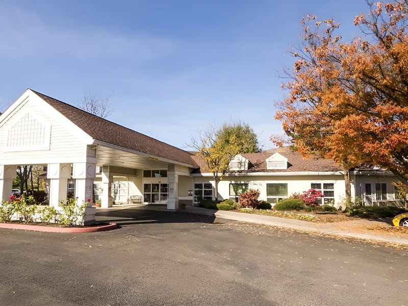 Brookdale Medford - Assisted Living in Medford, OR photo 1