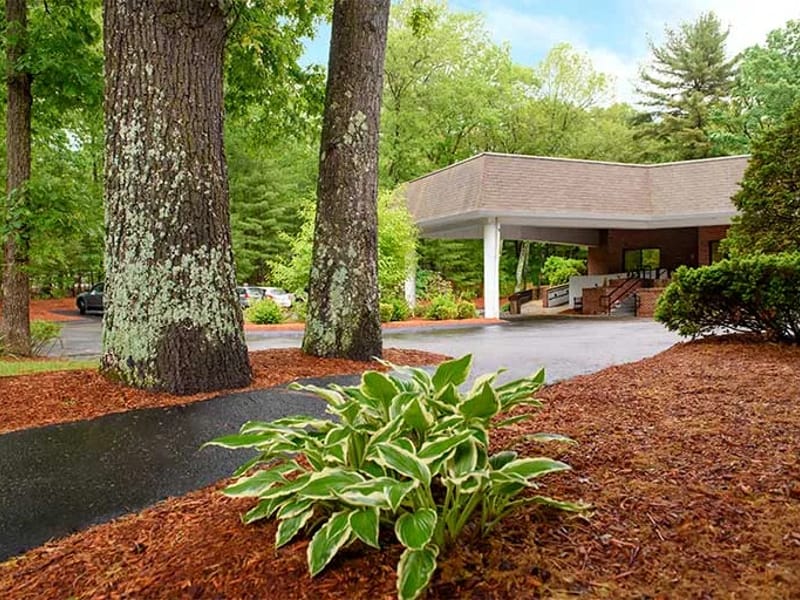 Life Care Center of Acton — Nursing Home, Acton, MA · photo 3