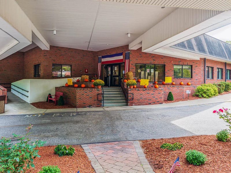 Life Care Center of Acton — Nursing Home, Acton, MA · photo 2